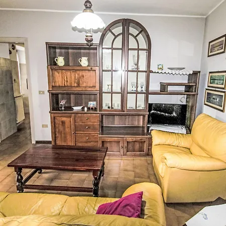Nyaraló Iside By Interhome *