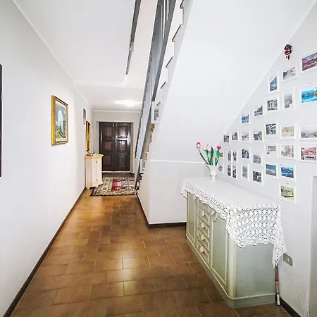 Nyaraló Iside By Interhome *